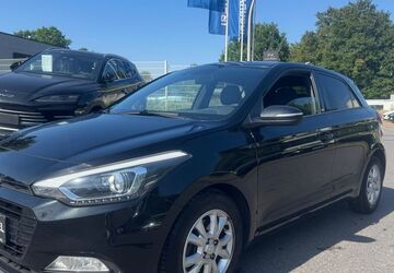 Hyundai i20 138.000 km 6.990 &euro; Datteln 45711