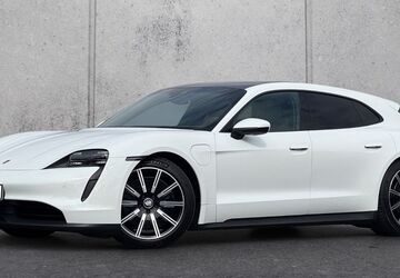 Porsche Taycan 45.030 km 61.400 &euro; Holzwickede 59439