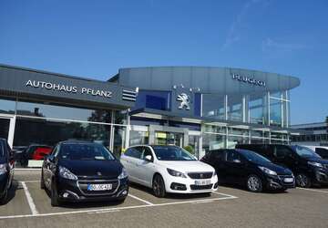 Peugeot 5008 9.990 km 44.190 &euro; Bochum 44801