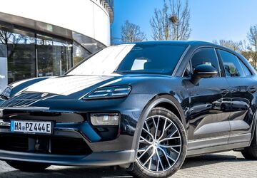 Porsche Macan 12.499 km 86.500 &euro; Hagen 58119