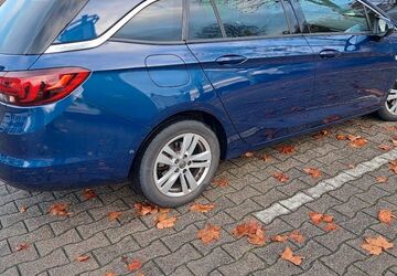 Opel Astra 81.250 km 10.999 &euro; Bergkamen 59192