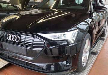 Audi e-tron 89.536 km 34.950 &euro; Hagen 58091