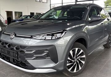 VW T-Roc 5.420 km 33.770 &euro; Lünen 44536