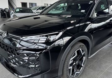 VW T-Roc 1.110 km 35.770 &euro; Lünen 44536