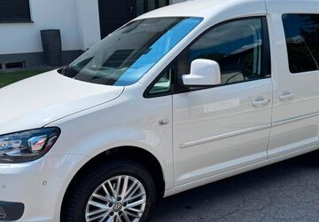 VW Caddy 154.000 km 9.800 &euro; Bochum 44869