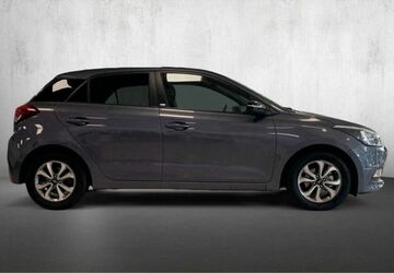 Hyundai i20 81.000 km 9.400 &euro; Bochum 44801