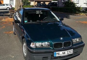 BMW 116 99.675 km 4.900 &euro; Menden 58710