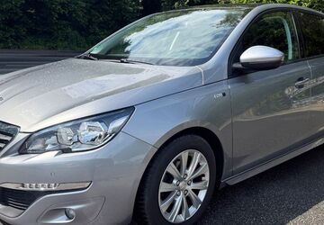 Peugeot 308 76.100 km 9.200 &euro; Castrop-Rauxel 44577