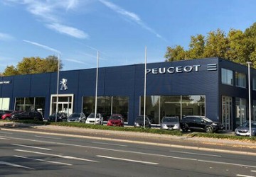 Peugeot 208 9.990 km 20.990 &euro; Herne 44625