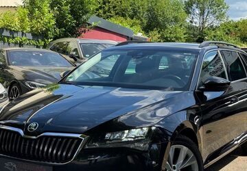Skoda Superb 99.000 km 18.990 &euro; Castrop-Rauxel 44575