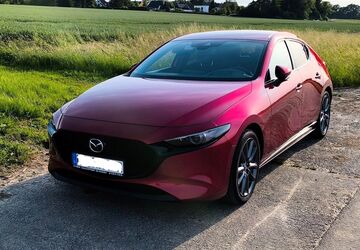 Mazda 3 113.500 km 14.000 &euro; Kamen 59174