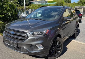 Ford Kuga 143.000 km 10.900 &euro; Schwerte 58239