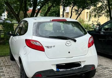 Mazda 2 131.000 km 2.900 &euro; Bergkamen 59192