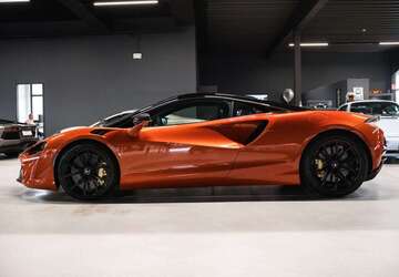 McLaren Artura 2.300 km 232.900 &euro; Holzwickede 59439