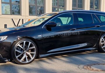 Opel Insignia 109.000 km 18.250 &euro; Bochum 44791