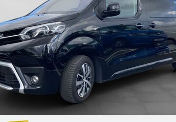 Toyota Proace (Verso) 124.635 km 31.780 &euro; Bochum 44892