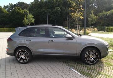 Porsche Cayenne 100.555 km 42.500 &euro; Bochum 44801
