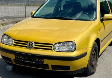VW Golf 147.000 km 750 &euro; Schwerte 58239