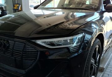 Audi e-tron 71.125 km 35.892 &euro; Hagen 58091