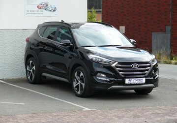 Hyundai TUCSON 57.287 km 19.480 &euro; Selm-Bork 59379