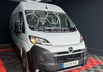 Opel Movano 24.000 km 24.900 &euro; Bochum 44795