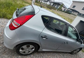 Hyundai i30 234.000 km 1.800 &euro; Wickede (ruhr) 58739
